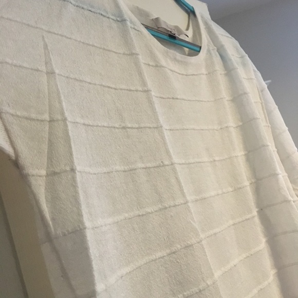 EUC Beachy White-Striped LOFT light sweater, XL - Picture 3 of 7